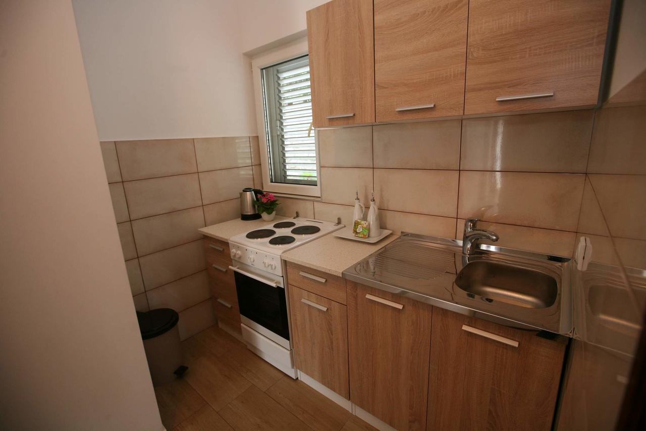 Momentera Apartments コトル エクステリア 写真